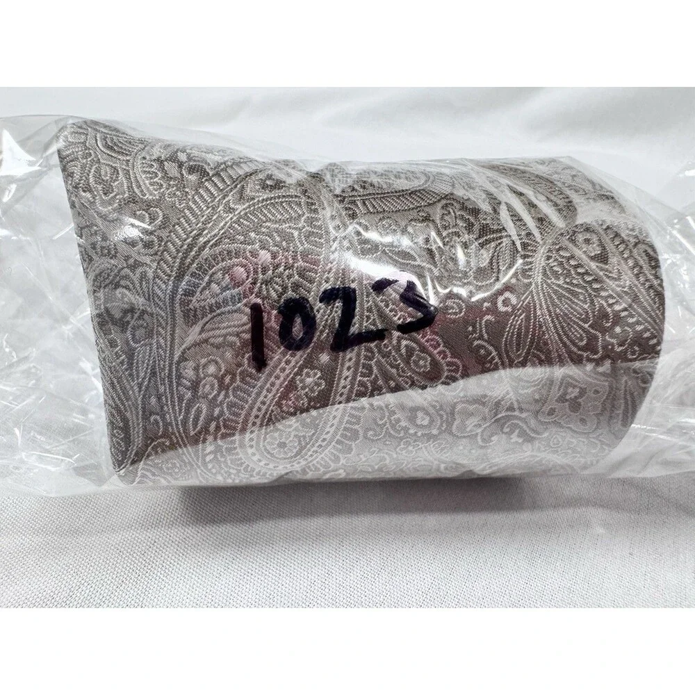 Croft & Barrow 100% Silk Paisley Tie, Silver Gray Jacquard Pointed One Size
